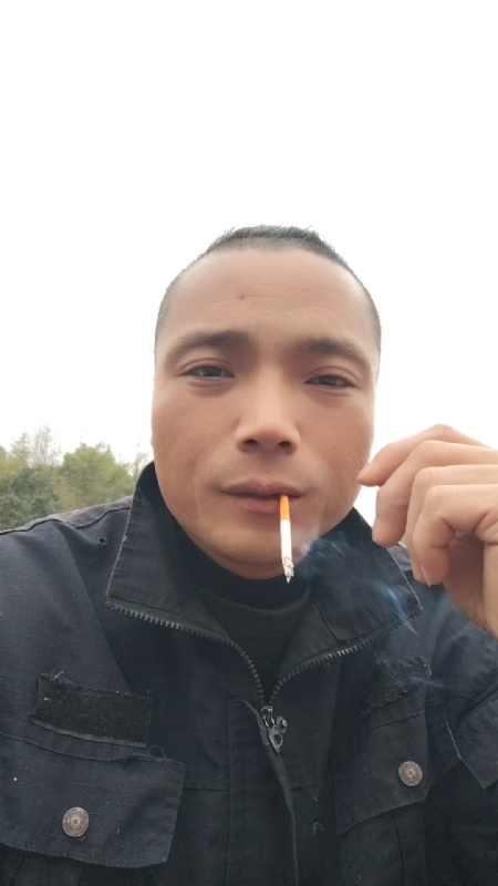 伯爵的第一张照片--长乐王婆说媒
